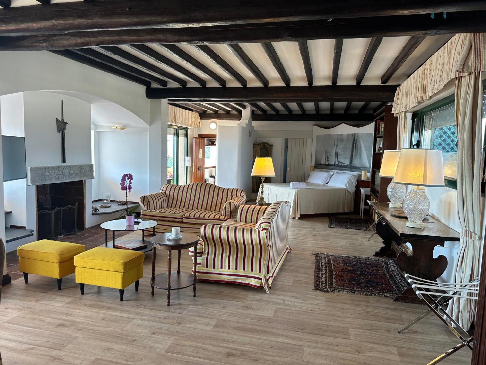 Piccadilly Penthouse With Jacuzzi Hotel Lido di Camaiore Exterior photo